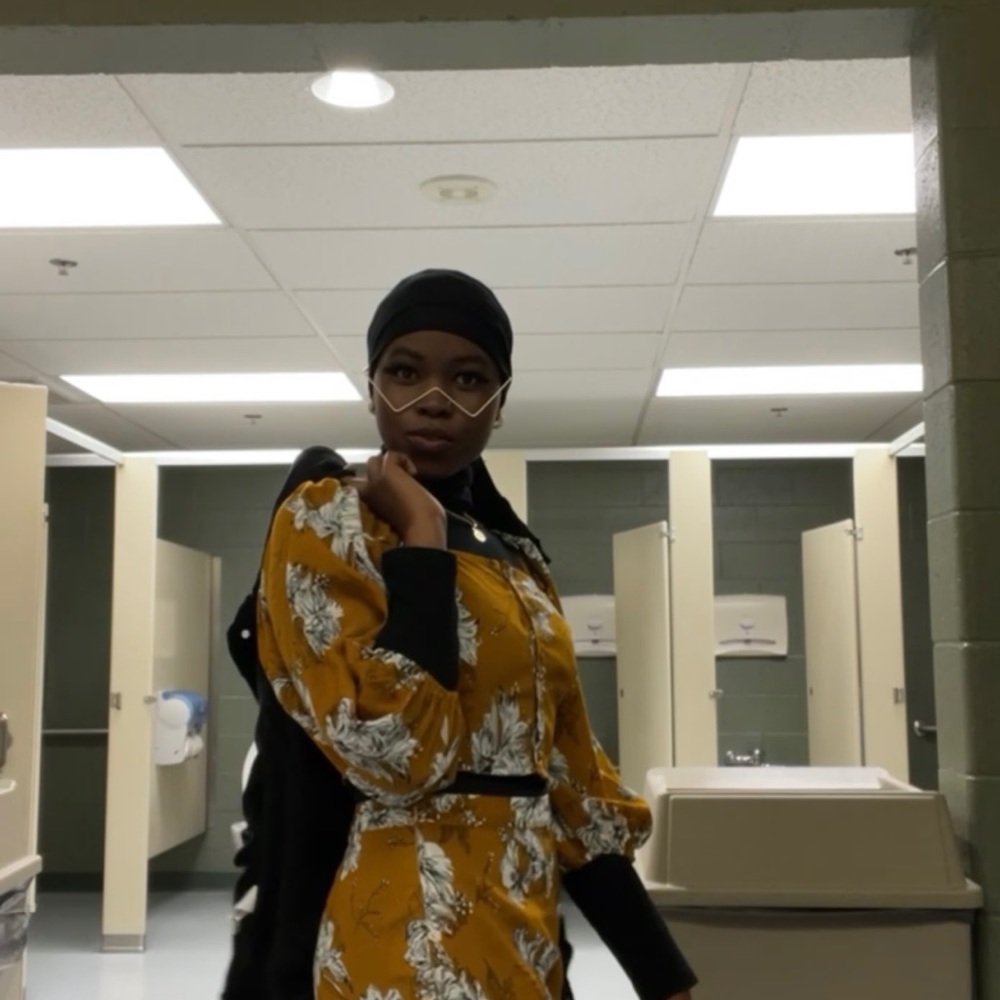 Forever 21, two piece set. A top and pants.